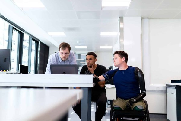 Les équipements médicaux pour améliorer la mobilité des personnes handicapées